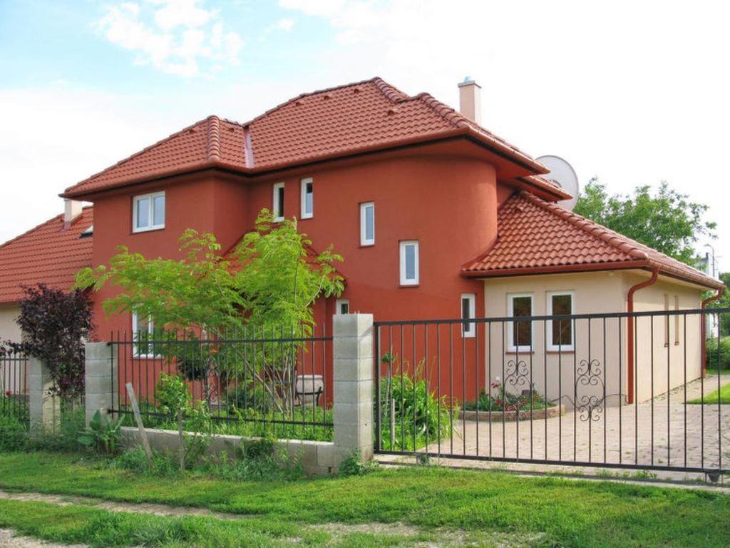 Ferienhaus Judit Alsoors Ngoại thất bức ảnh