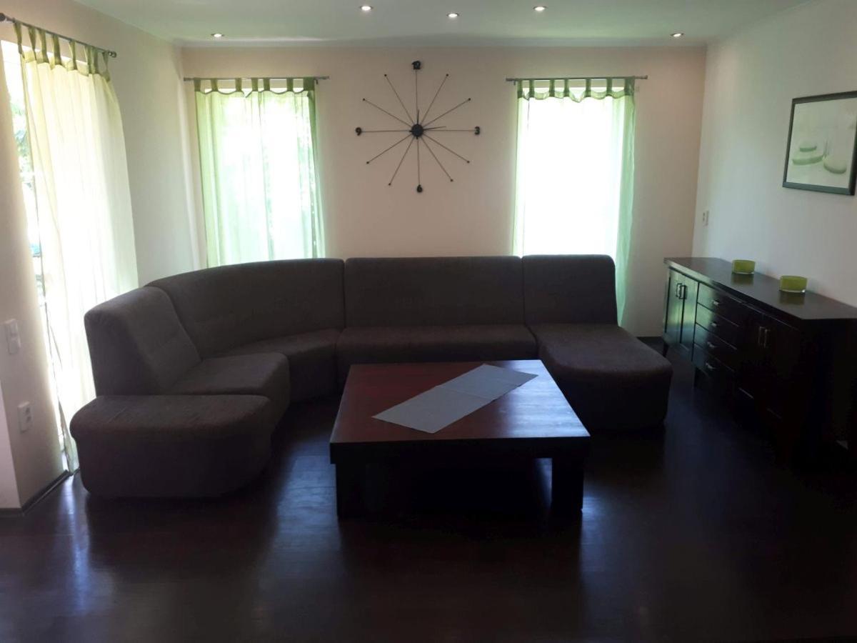 Ferienhaus Judit Alsoors Ngoại thất bức ảnh
