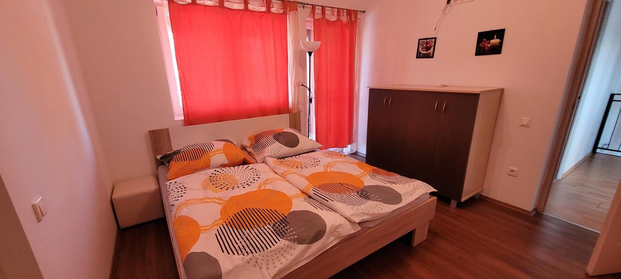 Ferienhaus Judit Alsoors Ngoại thất bức ảnh