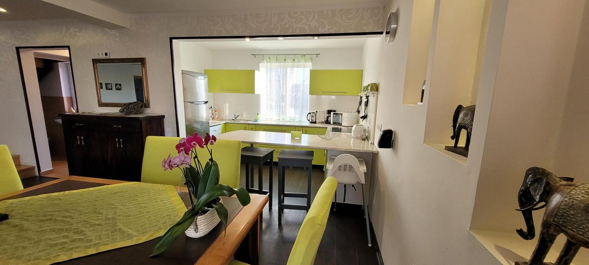 Ferienhaus Judit Alsoors Ngoại thất bức ảnh